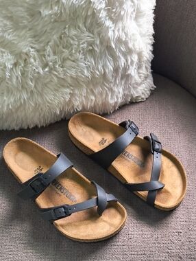 Birkenstock Mayari Black Double-Strap Buckle Sandals Sz 36